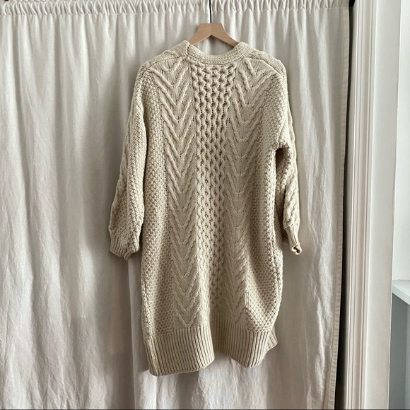 Beige cardigan sweater - Picture 2 of 3
